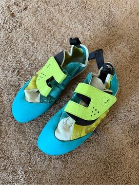 So Ill The Runner Climbing Shoes